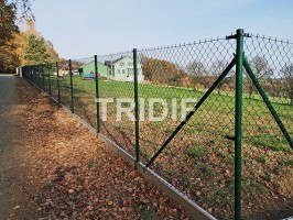 Realizace oplocení - Halenkovice – Pletivo s podhrabovými deskami